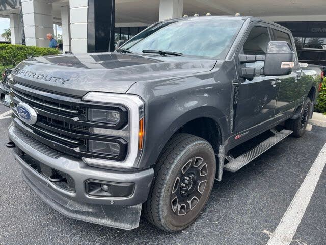 2025 Ford F-350 Super Duty Platinum