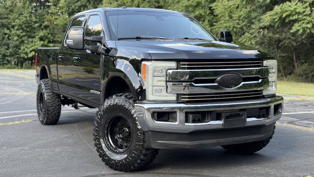 2017 Ford F-350 Super Duty Lariat
