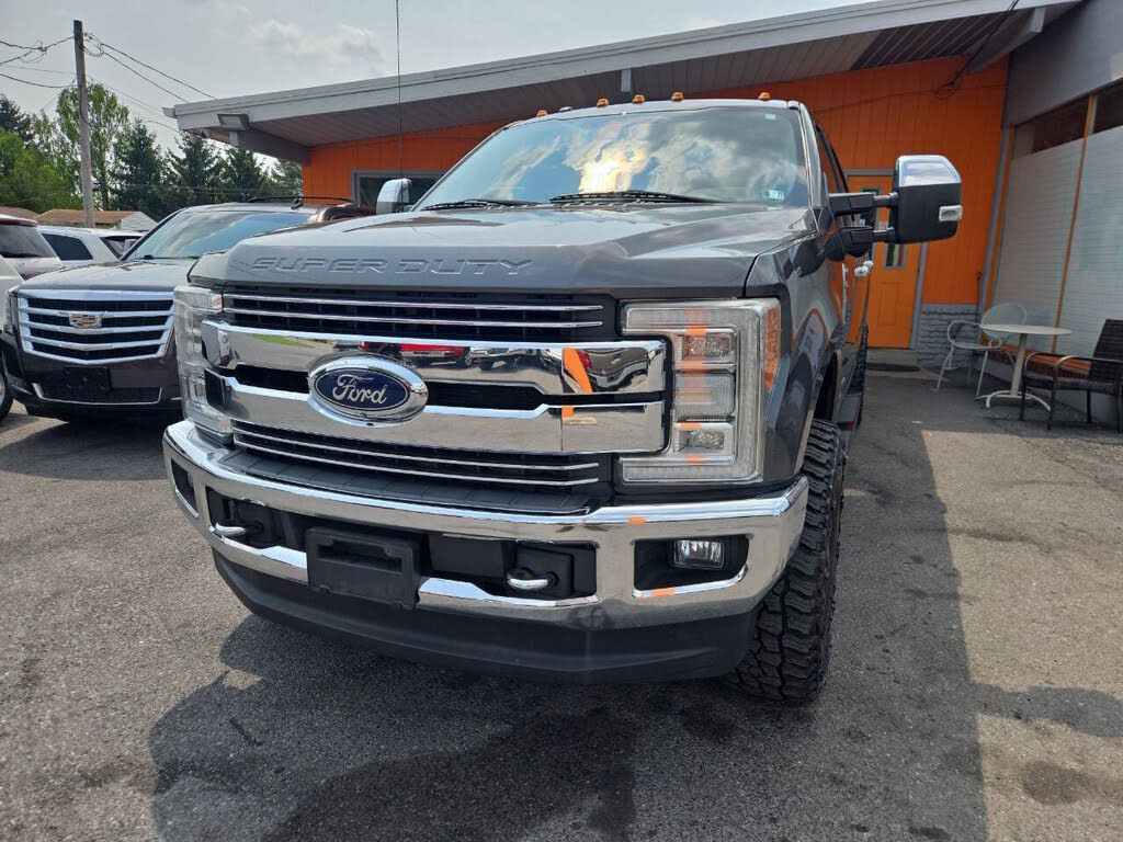 2017 Ford F-350 Super Duty Lariat