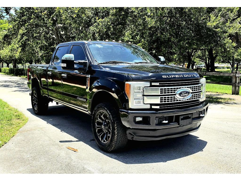 2017 Ford F-350 Super Duty Platinum