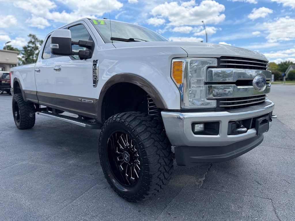 2017 Ford F-350 Super Duty Lariat
