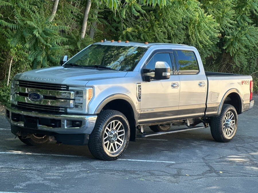 2019 Ford F-350 Super Duty Lariat