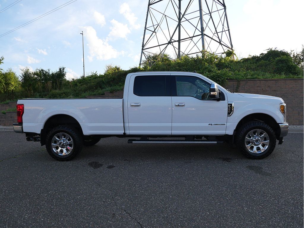 2019 Ford F-350 Super Duty Lariat