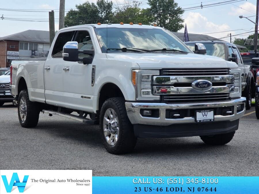 2017 Ford F-350 Super Duty LARIAT