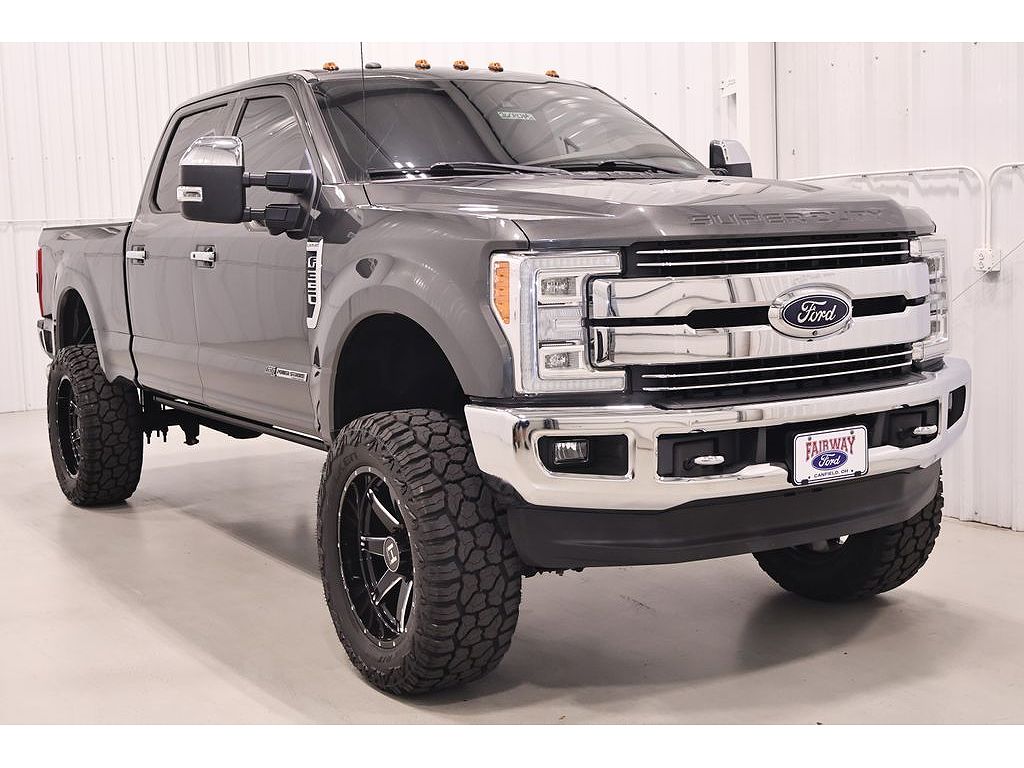 2017 Ford F-350 Super Duty Lariat