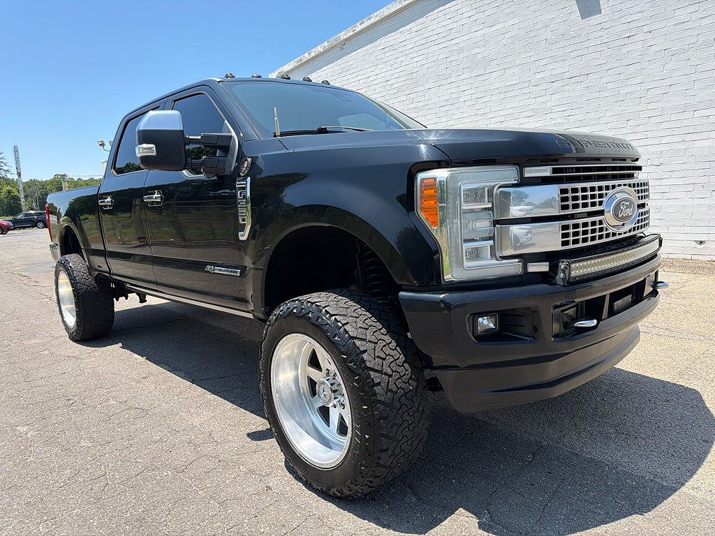 2017 Ford F-350 Super Duty Platinum