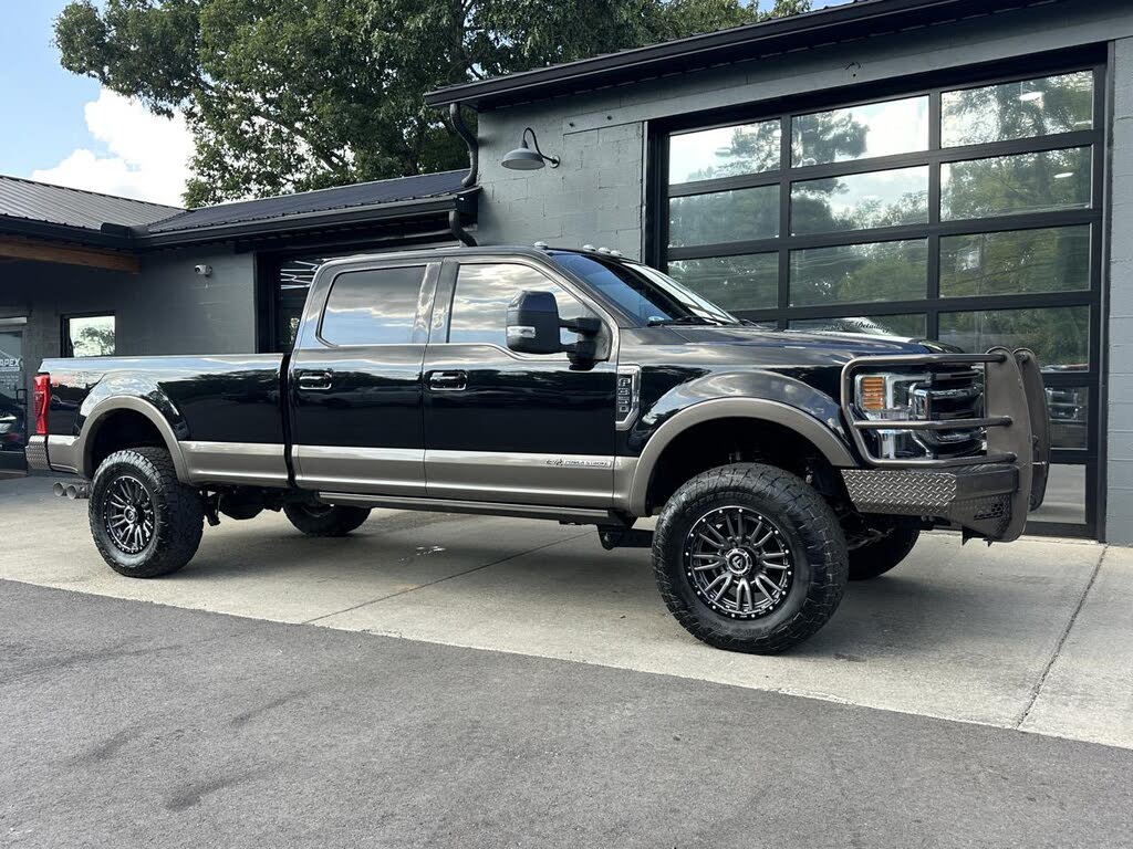 2022 Ford F-350 Super Duty Platinum