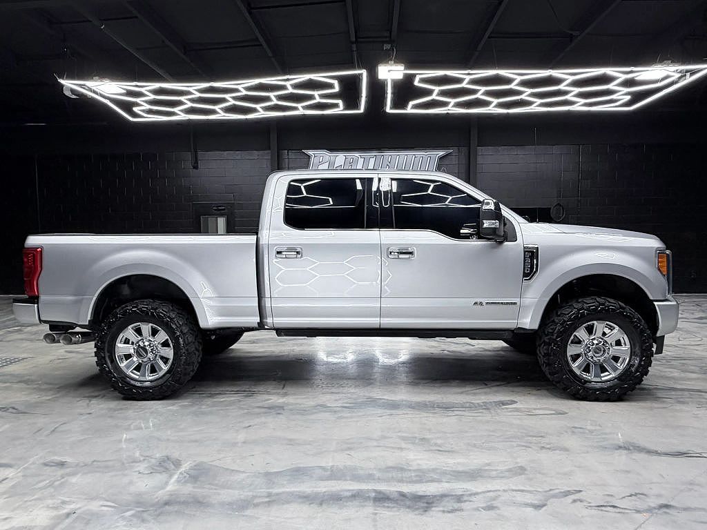 2019 Ford F-350 Super Duty Platinum