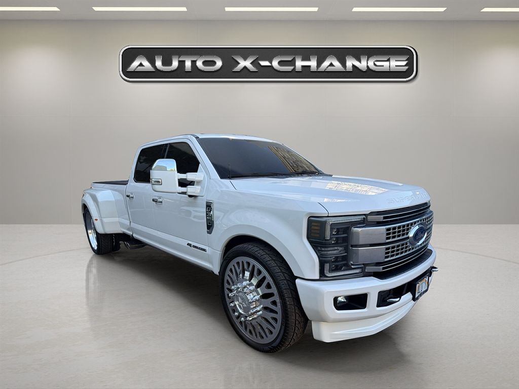 2017 Ford F-350 Super Duty Platinum