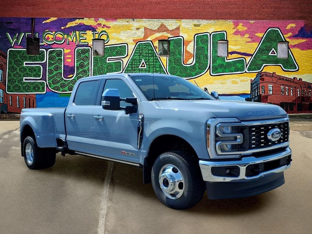 2026 Ford F-350 Platinum