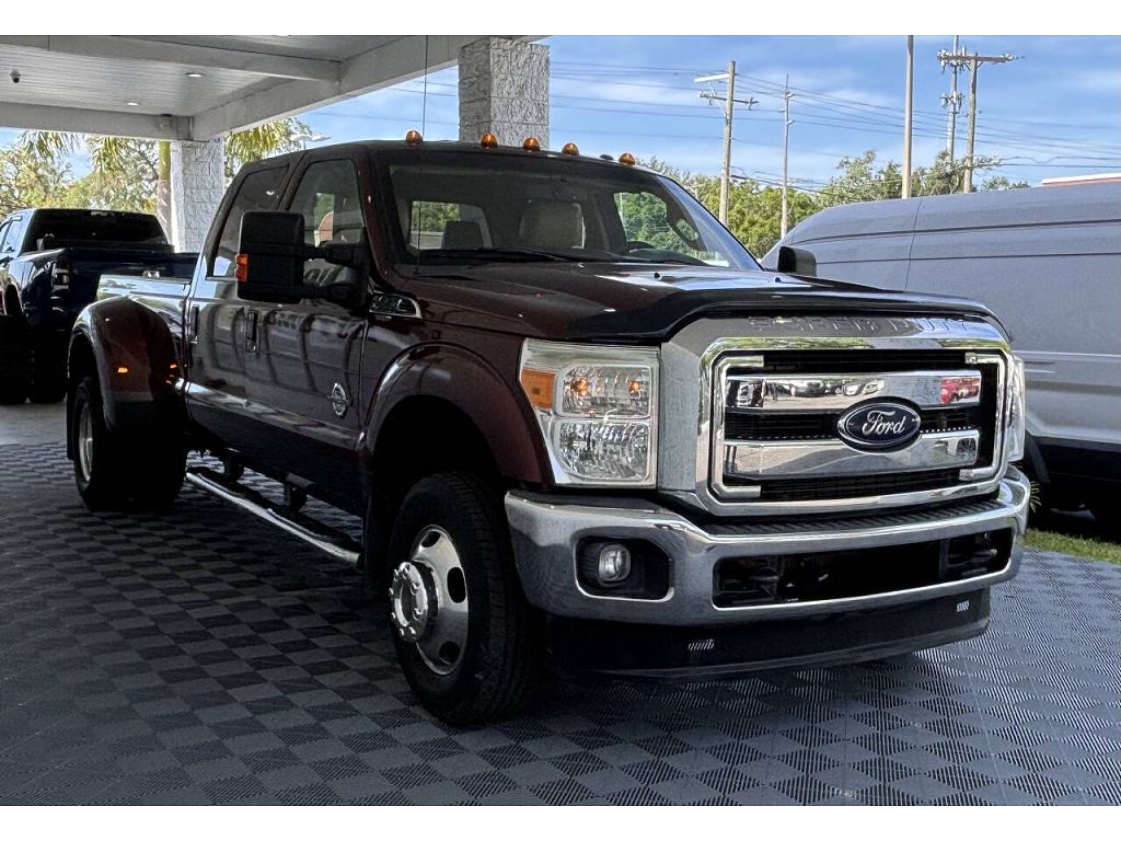 2015 Ford F-350 Super Duty Lariat 4x4 4dr Crew Cab 8 ft. LB DRW Pickup