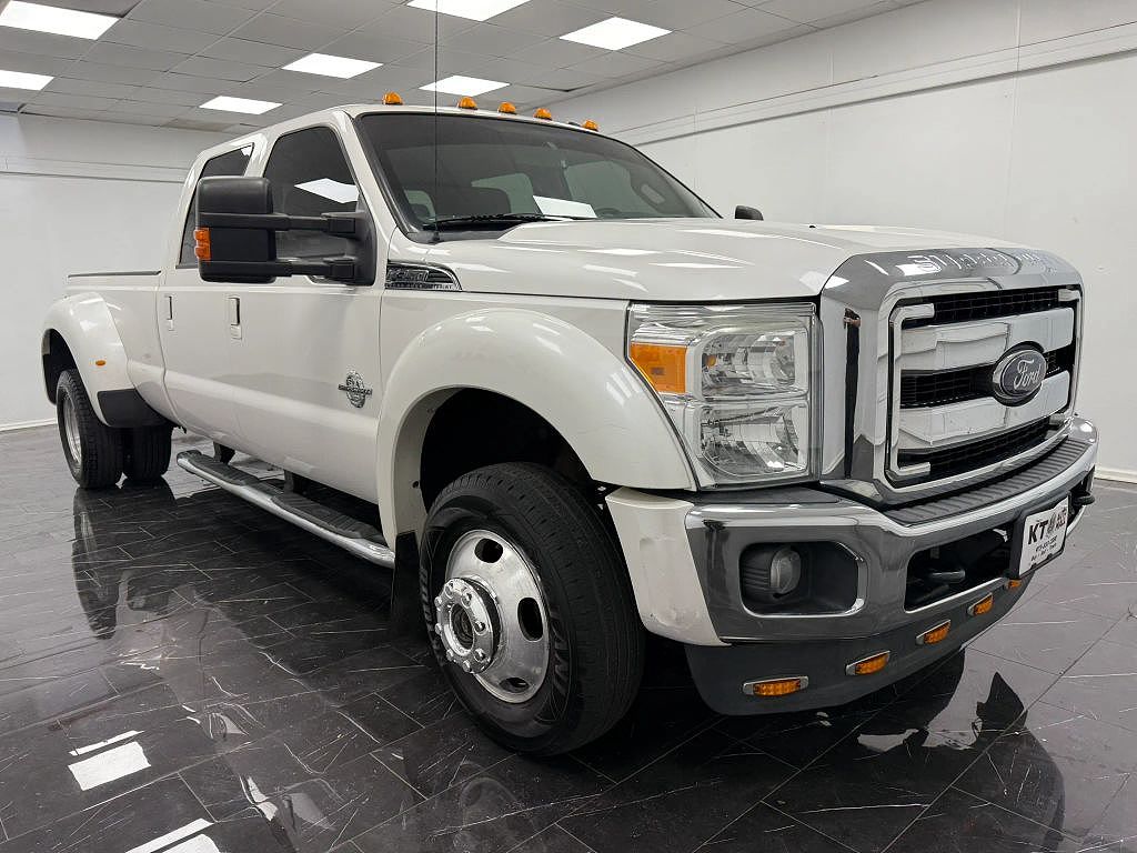2015 Ford F-350 Super Duty Lariat