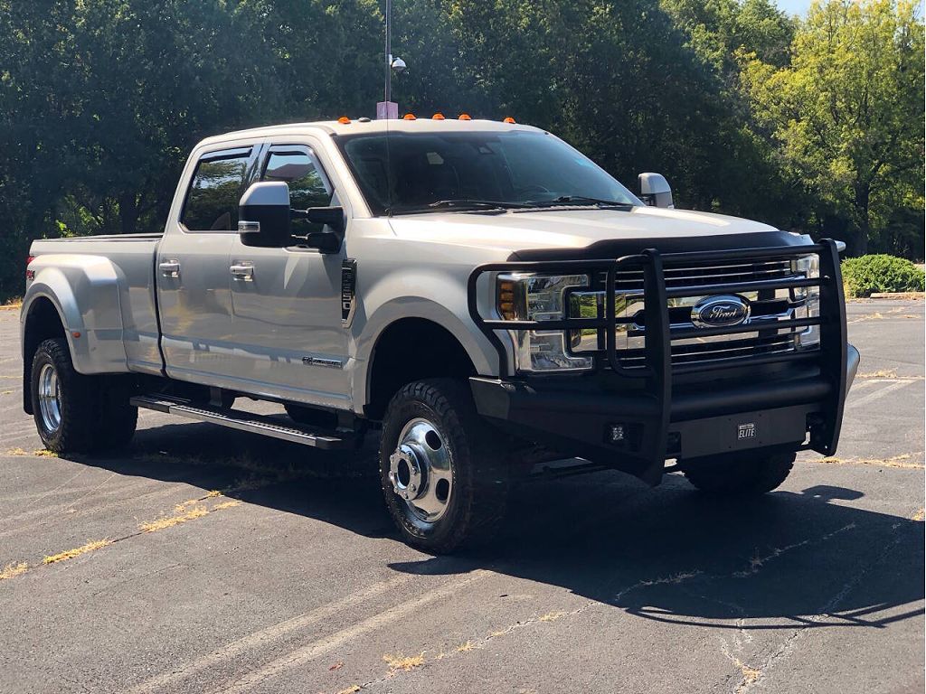 2018 Ford F-350 Super Duty Lariat