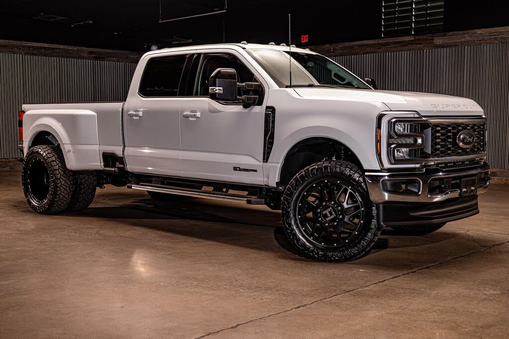 2026 Ford F-350 Platinum
