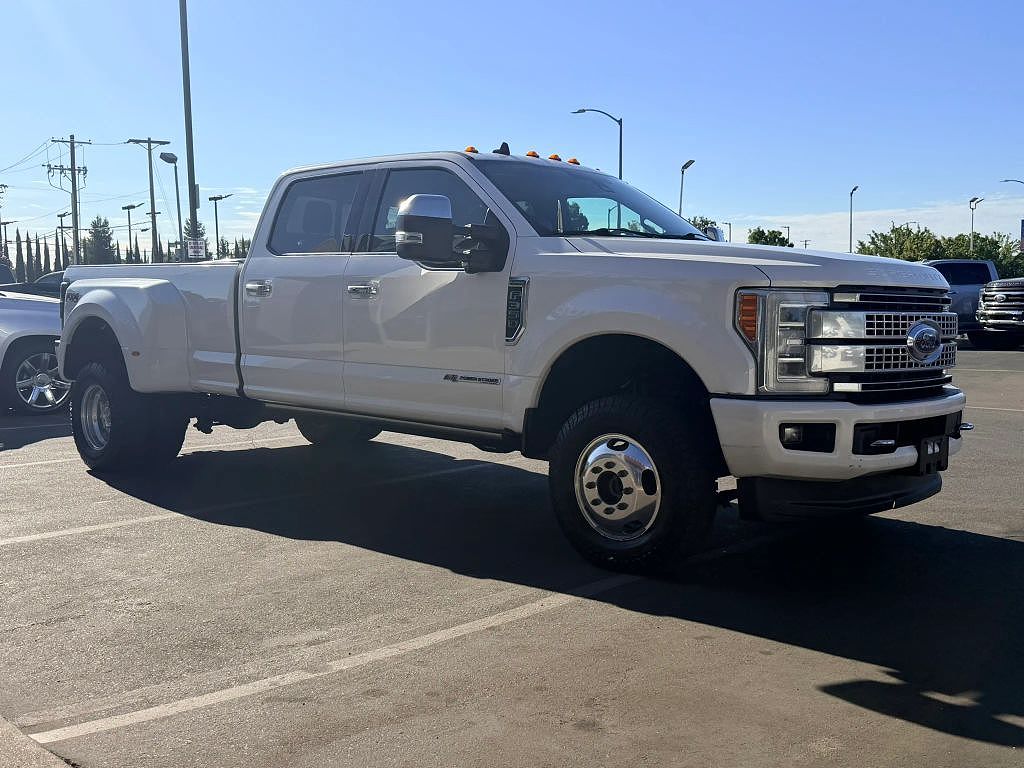 2019 Ford F-350 Super Duty Platinum