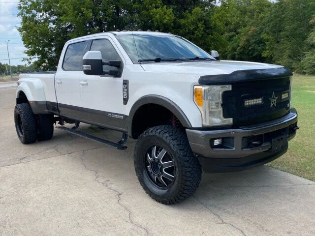 2017 Ford F-350 Super Duty Lariat