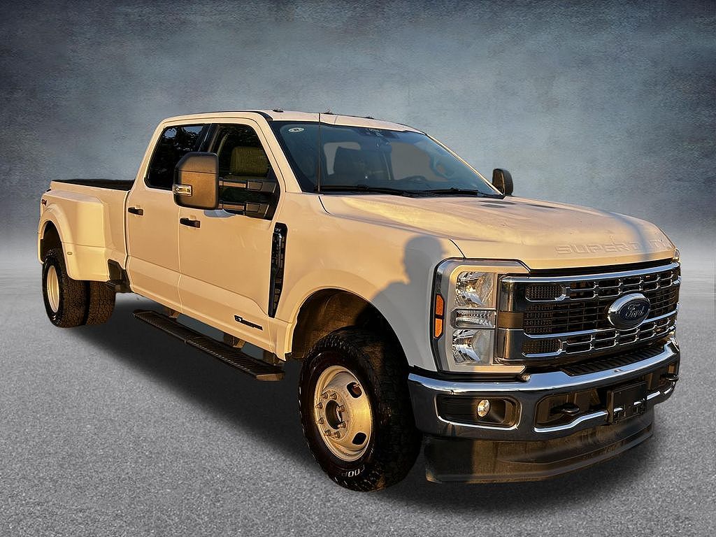 2026 Ford F-350 Platinum