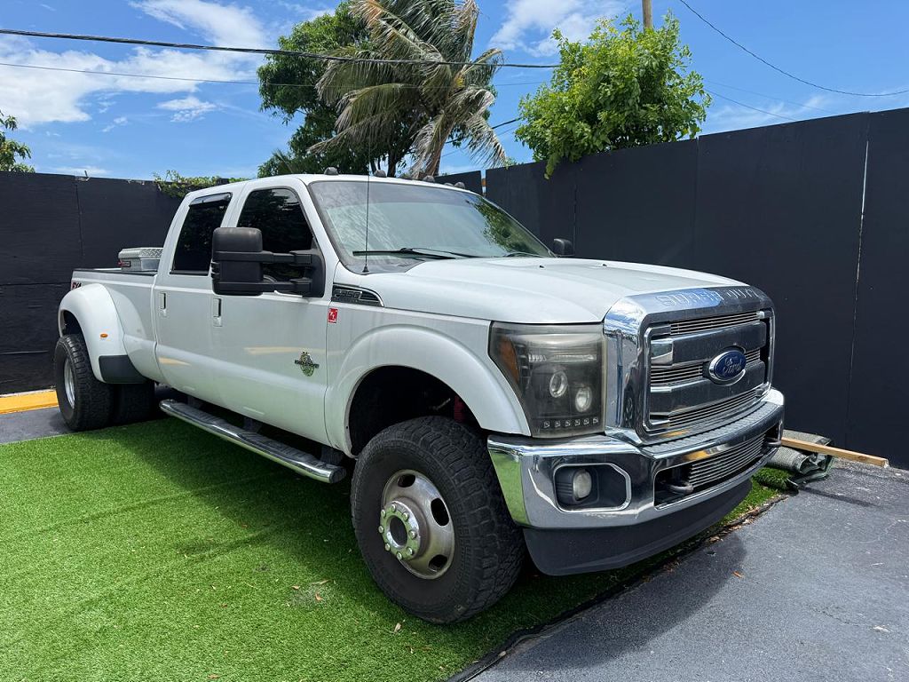 2015 Ford F-350 Super Duty Lariat