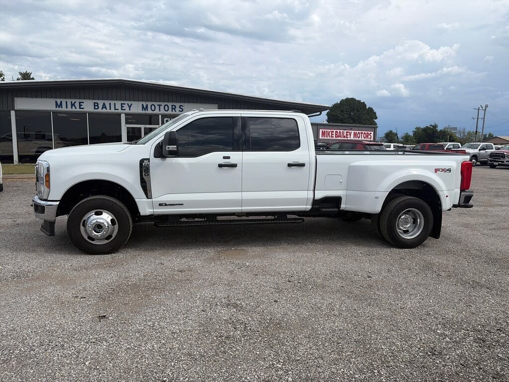 2025 Ford F-350 Super Duty XLT