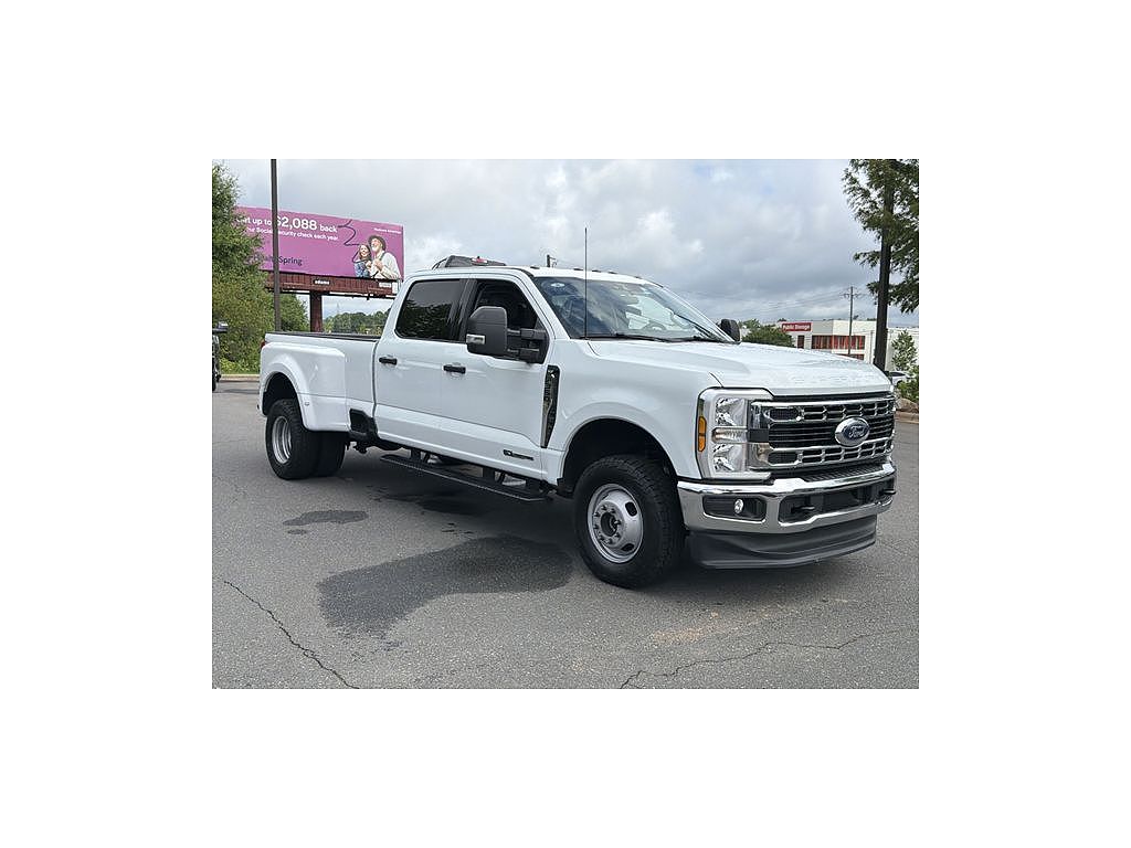 2026 Ford F-350 Platinum