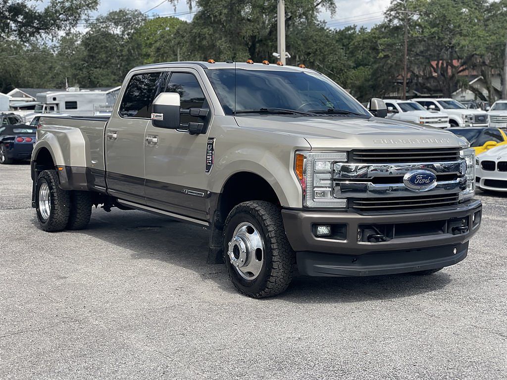 2017 Ford F-350 Super Duty King Ranch