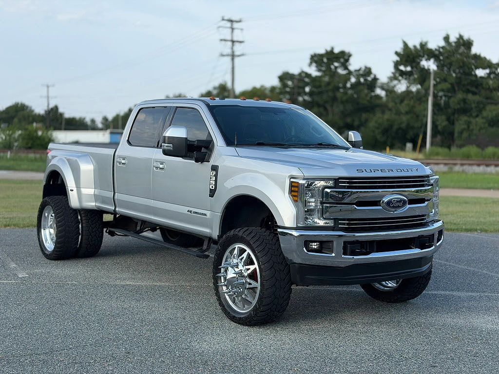 2018 Ford F-350 Super Duty Lariat