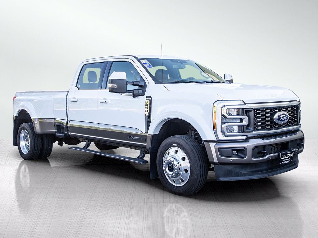 2023 Ford F-450 Platinum