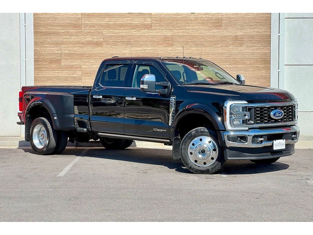 2024 Ford F-450 Platinum