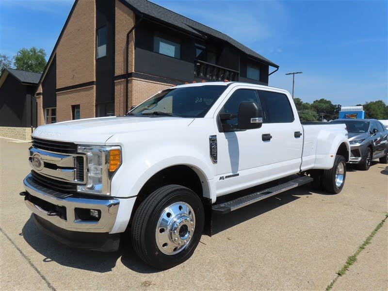 2017 Ford F-450 Super Duty XLT