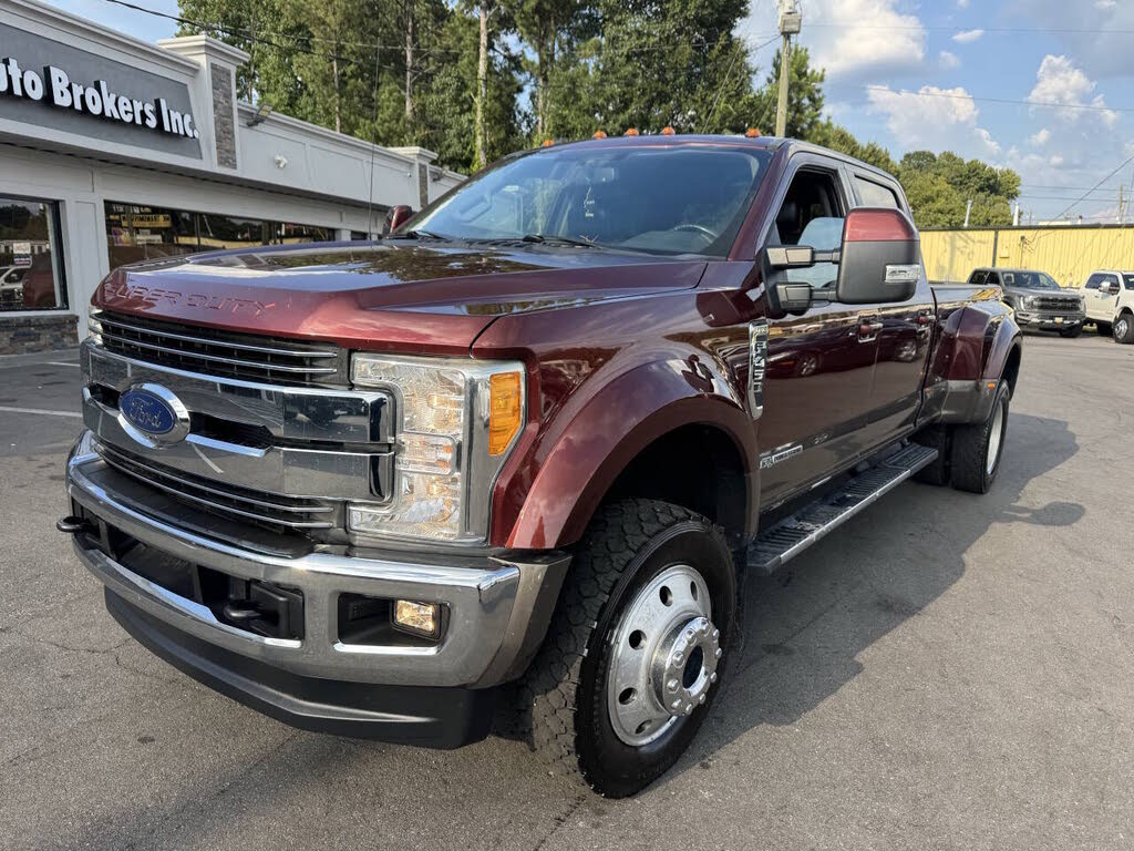 2017 Ford F-450 Super Duty Lariat