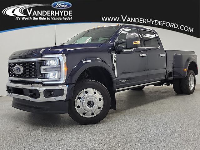 2025 Ford F-450 Lariat