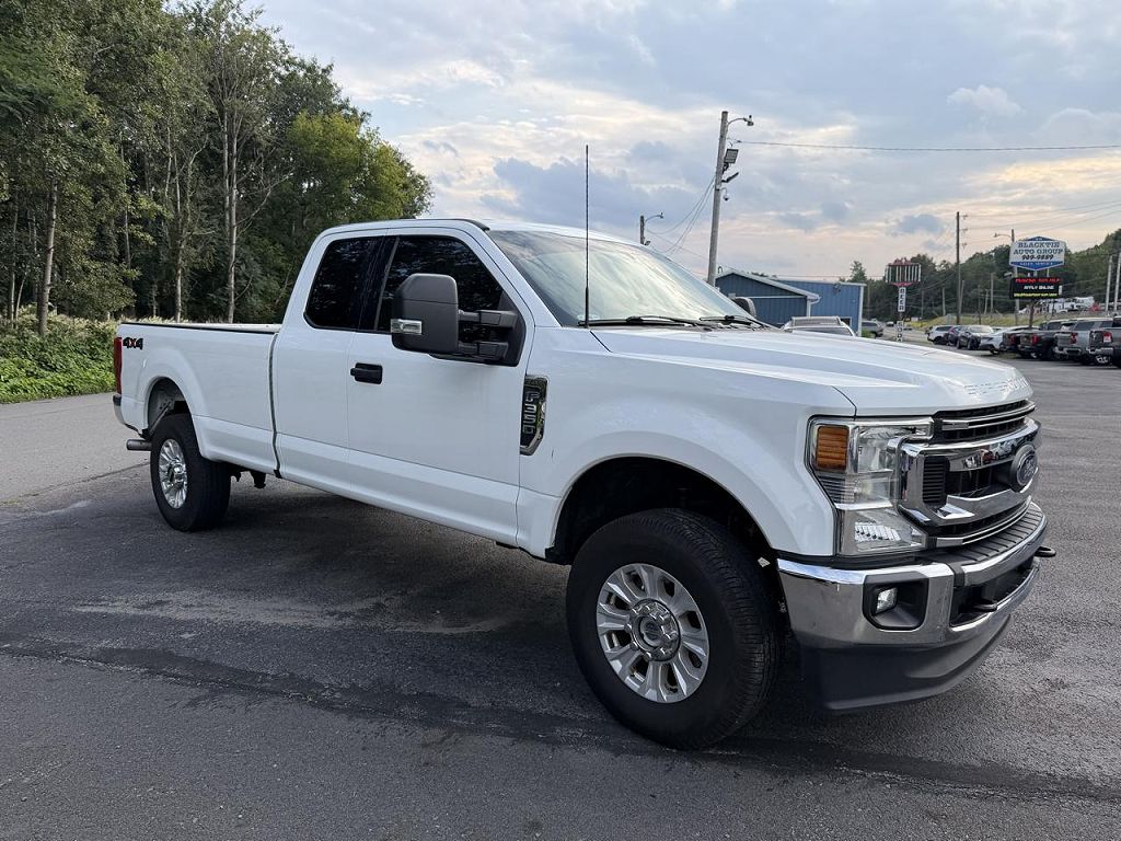 2022 Ford F-350 Lariat