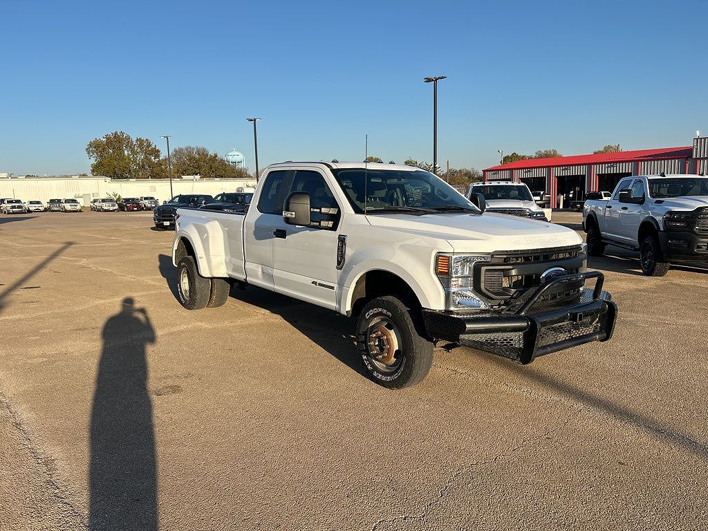 2022 Ford F-350 Lariat