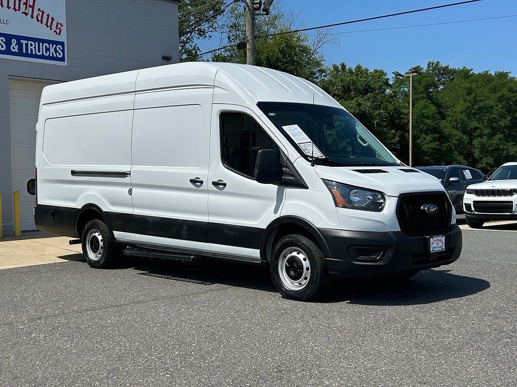 2023 Ford Transit-350