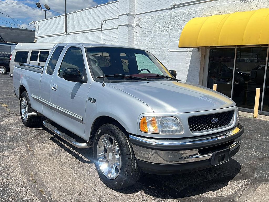 1997 Ford F-150 XLT