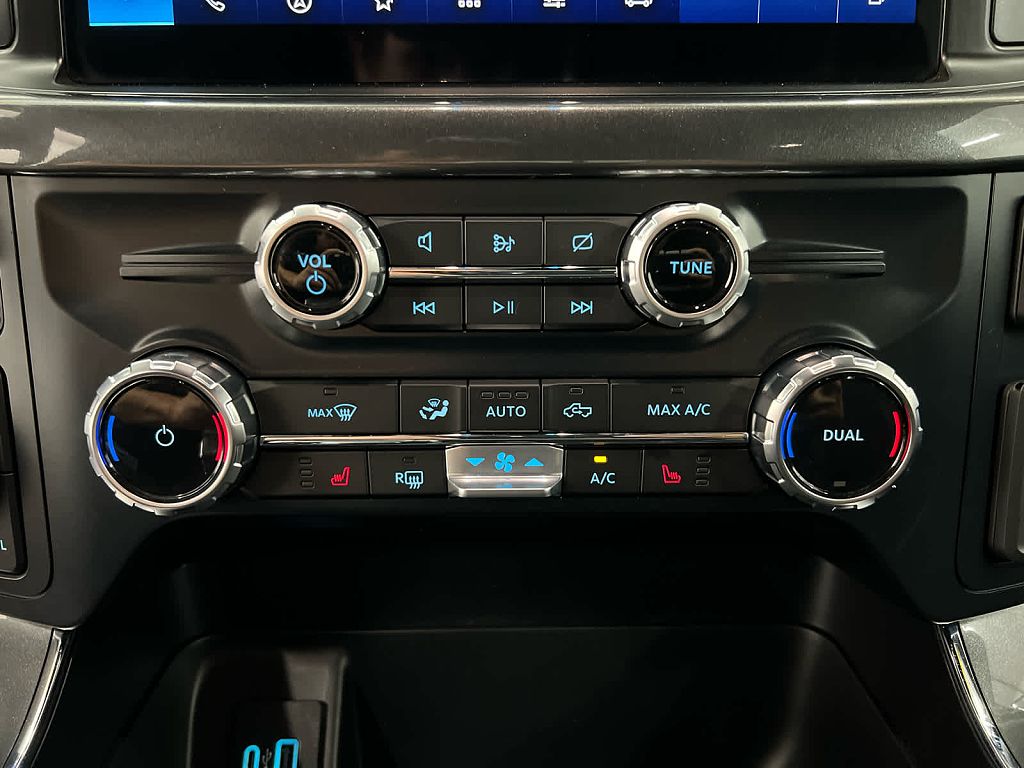 2023 Ford F-150 XLT 4WD Supercrew 5.5 Box