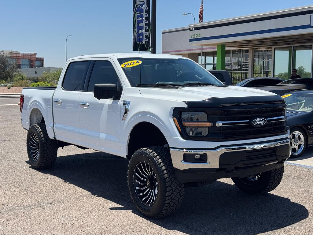 2024 Ford F-150 XLT 4WD SuperCrew 5.5' Box