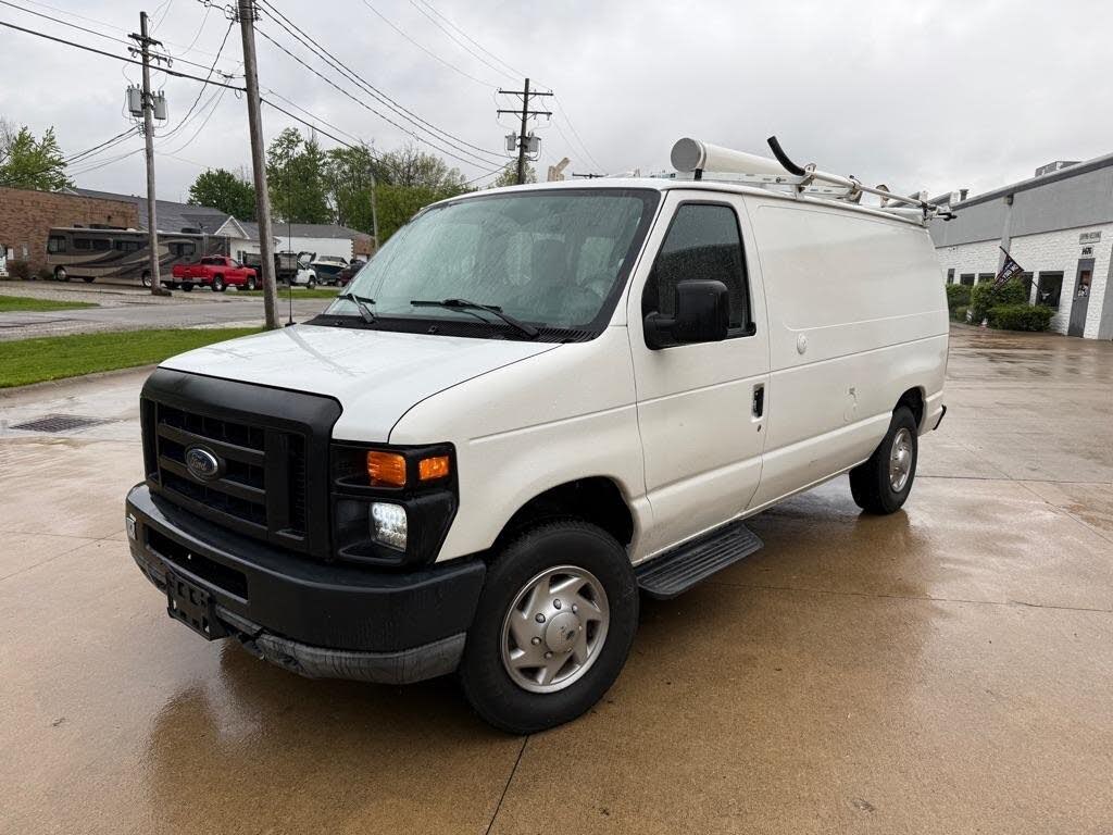 2010 Ford E-Series E-250