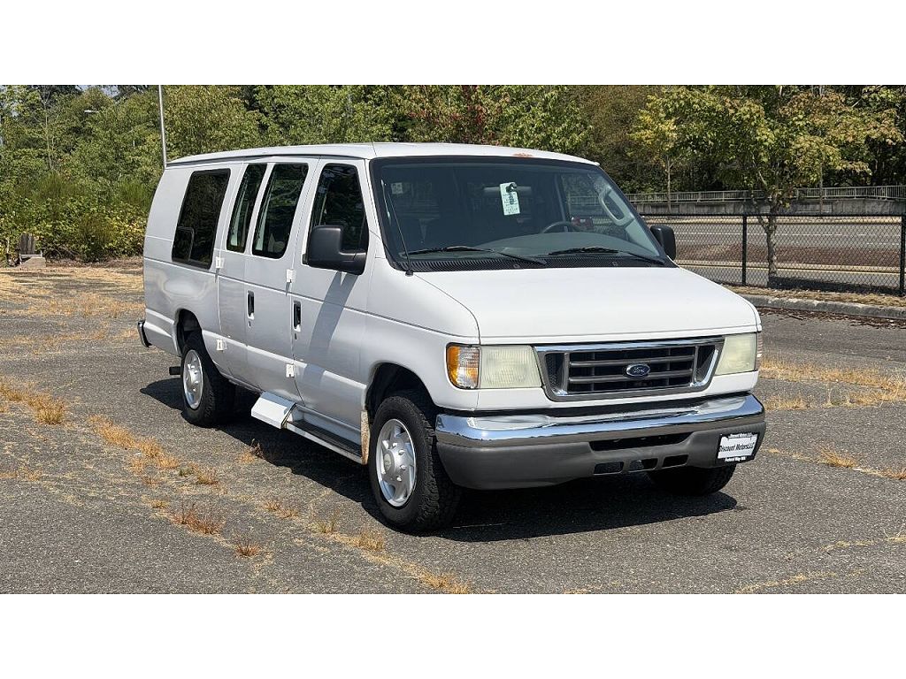 2003 Ford Econoline E-250