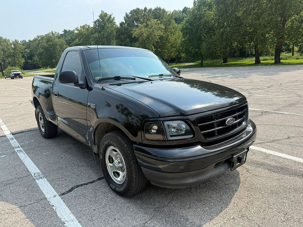 2003 Ford F-150 XLT