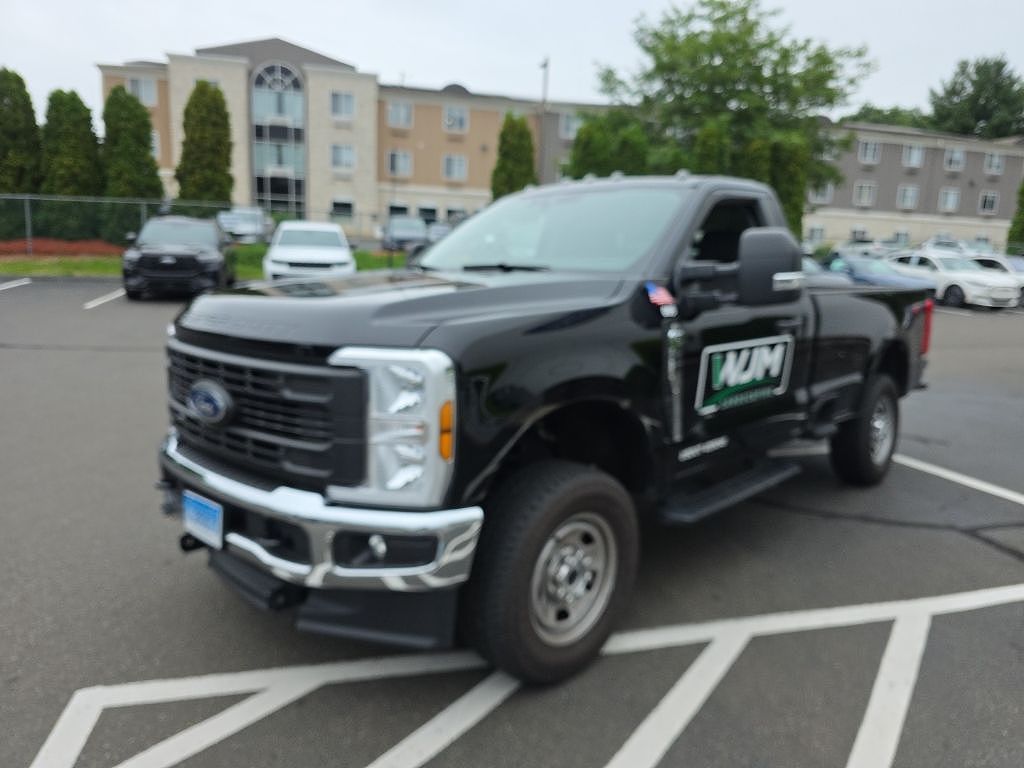 2025 Ford F-350 XLT