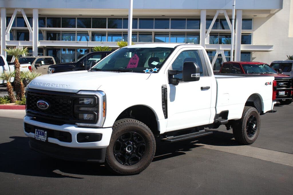 2025 Ford F-350 Super Duty XL