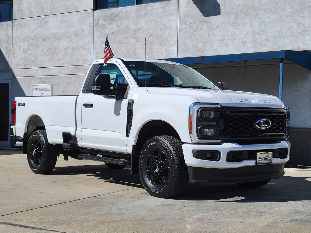 2023 Ford F-350 XLT