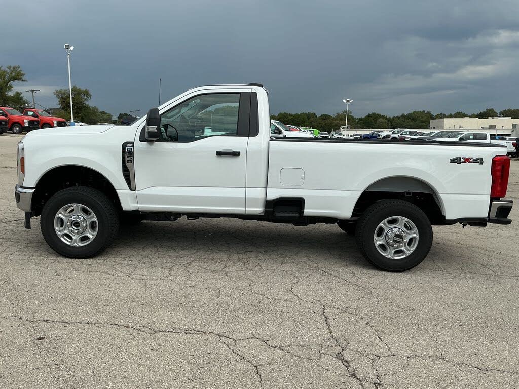 2026 Ford F-350 Super Duty XLT