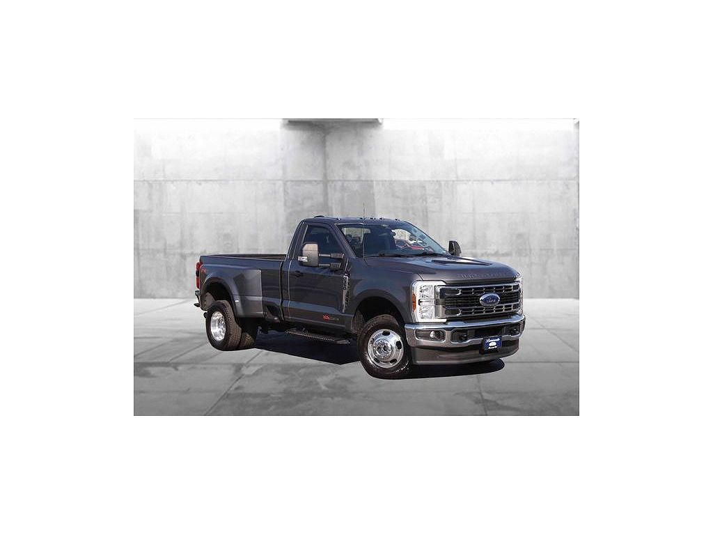 2024 Ford F-350 Super Duty XLT