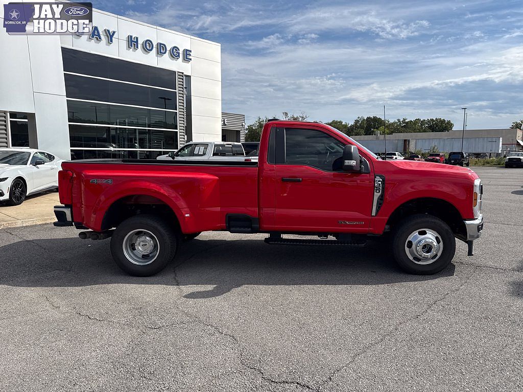 2025 Ford F-350 XLT