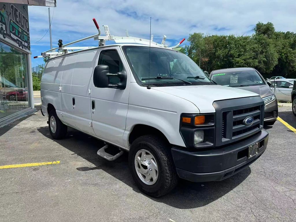 2013 Ford Econoline E-350 Super Duty