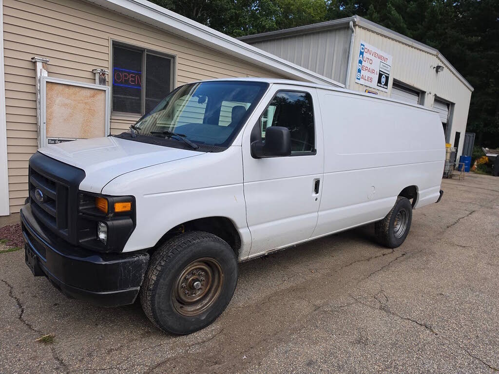 2014 Ford E-Series E-350 Super Duty