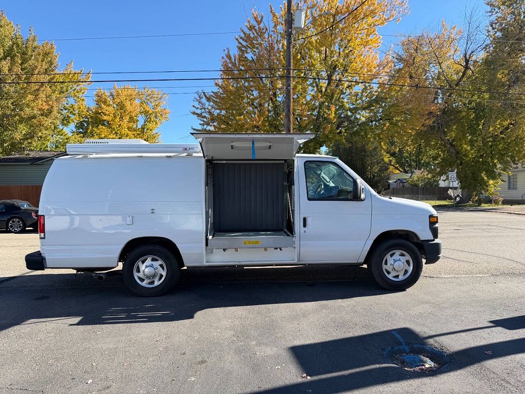 2014 Ford Econoline E-350 Super Duty