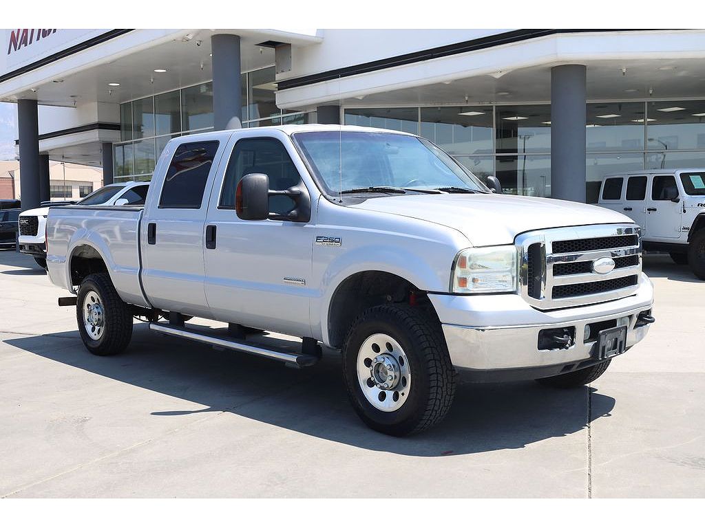 2005 Ford Super Duty F-250 Lariat